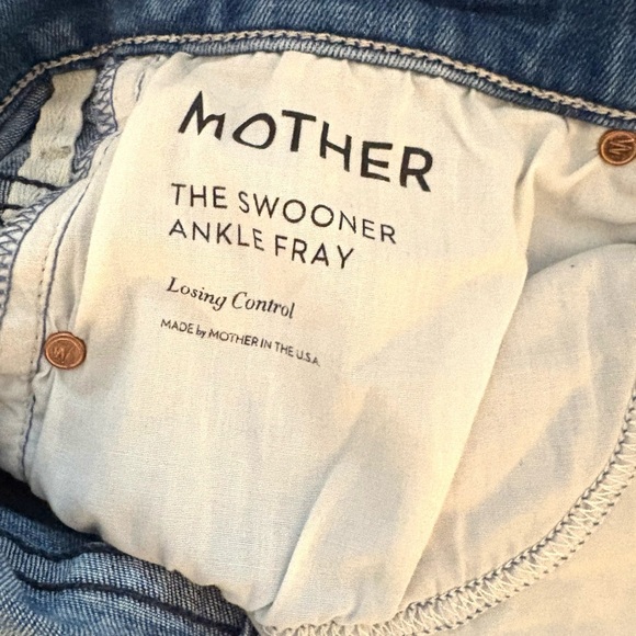 MOTHER
The Swooner High Waist Ankle Fray
Skinny Jeans - Picture 7 of 8